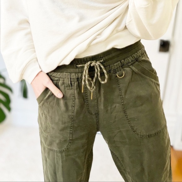 Anthropologie Pilcro Mallory Green Jogger Pants - Picture 4 of 13